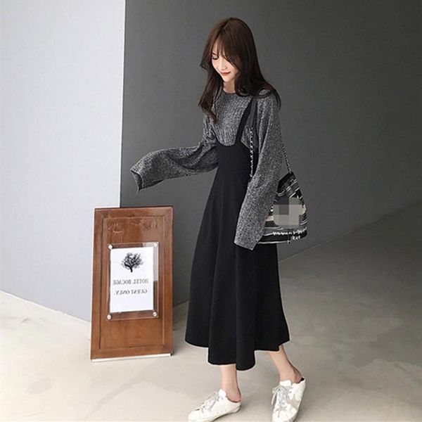 women's tracksuits 2021 women autumn vintage plus size long sleeve knitted sweater pullover brace strap skirt, Gray
women's tracksuits 2021 women autumn vintage plus size long sleeve knitted sweater pullover brace strap skirt, Gray