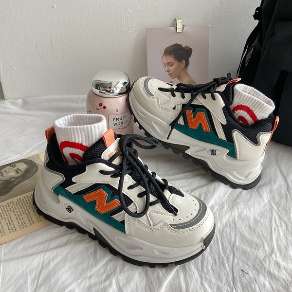 black plush old father cotton shoes women ins fashion new autumn winter students' sports and leisure
black plush old father cotton shoes women ins fashion new autumn winter students' sports and leisure