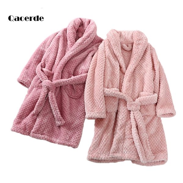 4-18 years teenagers clothes children pajamas for boys and girl 2020 kids flannel sleepwear robe family parent-child outfit lj201216, Blue;red
4-18 years teenagers clothes children pajamas for boys and girl 2020 kids flannel sleepwear robe family parent-child outfit lj201216, Blue;red