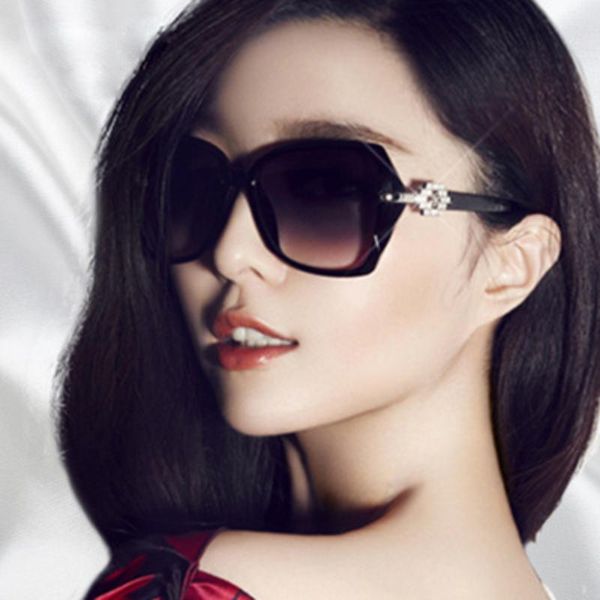sunglasses fashion large frame women 2021 gradient ocean lens sun glasses vintage shade mirror ladies gafas de sol, White;black
sunglasses fashion large frame women 2021 gradient ocean lens sun glasses vintage shade mirror ladies gafas de sol, White;black