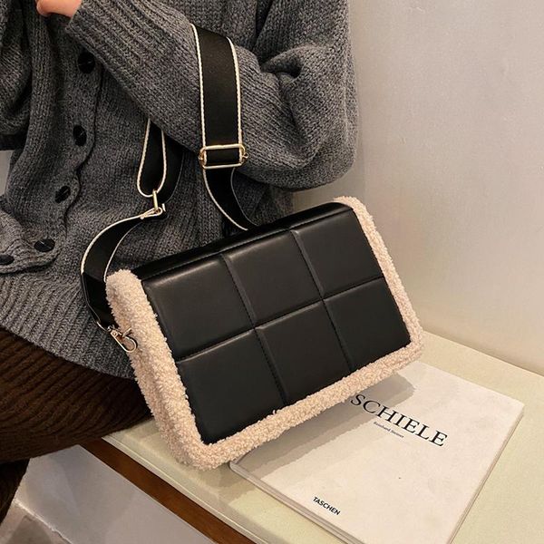 winter new lattice crossbody bags for women 2020 quality pu leather handbag contrast wool messenger bag wide strap shoulder bag
winter new lattice crossbody bags for women 2020 quality pu leather handbag contrast wool messenger bag wide strap shoulder bag
