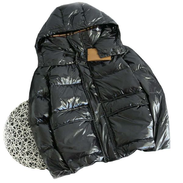 2021 new european and american men women's fashion print classic plaid glossy hood with inside pocket down jacket, Black
2021 new european and american men women's fashion print classic plaid glossy hood with inside pocket down jacket, Black
