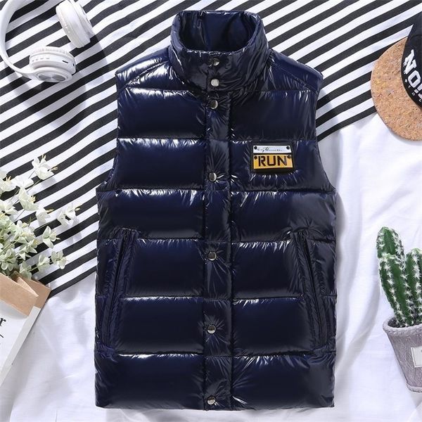 winter reflective vest men casual thicken warm cotton-padded hooded solid color big pockets waistcoat 4xl 5xl 6xl 201120, Black;white
winter reflective vest men casual thicken warm cotton-padded hooded solid color big pockets waistcoat 4xl 5xl 6xl 201120, Black;white