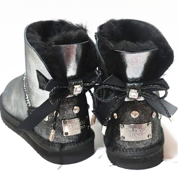 mode 2020 natural woolen shoes of women sheep skin royal woman winter snowboots genuine sheepskin boots, Black
mode 2020 natural woolen shoes of women sheep skin royal woman winter snowboots genuine sheepskin boots, Black