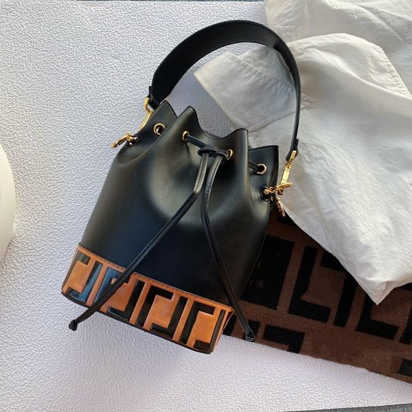 2020 new luxury original single fashion design shoulder bag classic casual bucket retro messenger bag ing, Black
2020 new luxury original single fashion design shoulder bag classic casual bucket retro messenger bag ing, Black