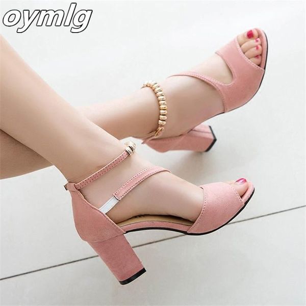 2021 spring fish mouth hollow roman sandals thick with a word with beaded high heels female summer female sandals x25, Black
2021 spring fish mouth hollow roman sandals thick with a word with beaded high heels female summer female sandals x25, Black