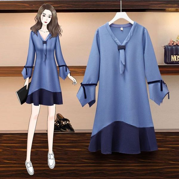 large size women's dress 200kg autumn winter new foreign style age reduction small fragrance skirt cover belly show thin and fat, Black;gray
large size women's dress 200kg autumn winter new foreign style age reduction small fragrance skirt cover belly show thin and fat, Black;gray