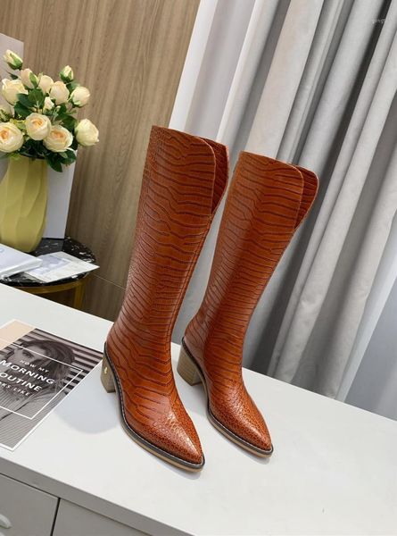 boots 2021 pointy western cowboy retro short v knee-length long female riding high1, Black
boots 2021 pointy western cowboy retro short v knee-length long female riding high1, Black