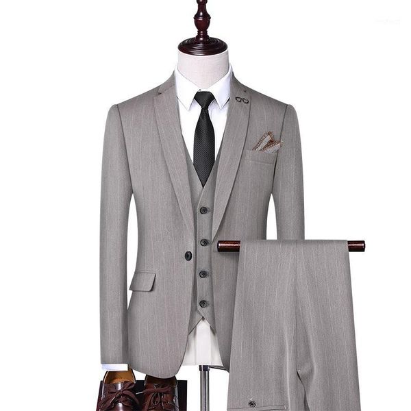 2020 men new style striped suit slim fit youth business business suit three-piece set1, White;black
2020 men new style striped suit slim fit youth business business suit three-piece set1, White;black