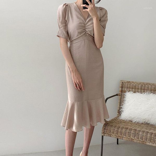 2020 summer short sleeve dress women's new fashion puff sleeve french temperament pleated fish tail maxi dress women v-neck 2381, Black;gray
2020 summer short sleeve dress women's new fashion puff sleeve french temperament pleated fish tail maxi dress women v-neck 2381, Black;gray