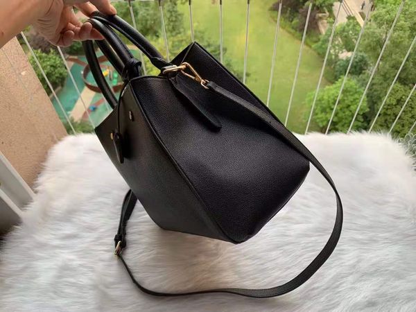 high qulity classic designer womens handbags flower ladies composite tote pu leather clutch shoulder bags female purse with wallet2919
high qulity classic designer womens handbags flower ladies composite tote pu leather clutch shoulder bags female purse with wallet2919