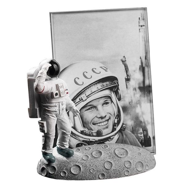 frames personality and creativity astronaut pos po frame setting table office desk decorations
frames personality and creativity astronaut pos po frame setting table office desk decorations