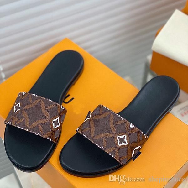 fashion luxury women's flip-flops superstar printing real leather flat sandals women's classic casual shoes sand slippers slides, Black
fashion luxury women's flip-flops superstar printing real leather flat sandals women's classic casual shoes sand slippers slides, Black