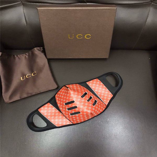 running 2020 print designer protective dustproof washable fashion cover masks reusable cartoon face mask
running 2020 print designer protective dustproof washable fashion cover masks reusable cartoon face mask