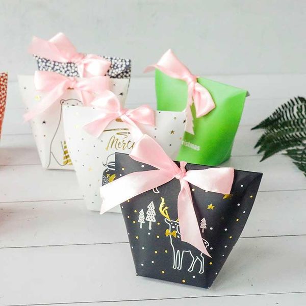 gift wrap white black wedding christmas paper sweets chocolate packaging bag baby shower favor boxes year candy box
gift wrap white black wedding christmas paper sweets chocolate packaging bag baby shower favor boxes year candy box