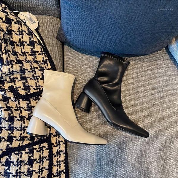 boots 2021 winter shoes women's ankle genuine leather high heels round heel elegant party stretch boots1, Black
boots 2021 winter shoes women's ankle genuine leather high heels round heel elegant party stretch boots1, Black