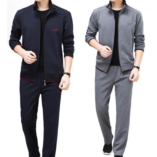 sports suit men's spring and autumn 2020 new leisure long sleeve father's sportswear 3-piece father's training suit1, White;black
sports suit men's spring and autumn 2020 new leisure long sleeve father's sportswear 3-piece father's training suit1, White;black