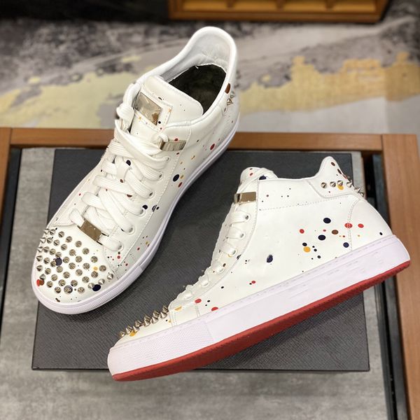 2020 new casual men's shoes imported first layer cowhide fabric and sheepskin lining classic and comfortable, Black
2020 new casual men's shoes imported first layer cowhide fabric and sheepskin lining classic and comfortable, Black