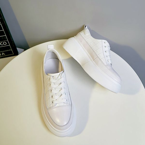 rock 2021 natural in relief moccasins fashion spring and autumn women pumps college shoes 1 moha, Black
rock 2021 natural in relief moccasins fashion spring and autumn women pumps college shoes 1 moha, Black
