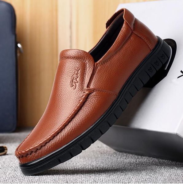casual leather men's first layer of cow leather spring breathable men's shoes father's soft bottom middle-aged dad's sho, Black
casual leather men's first layer of cow leather spring breathable men's shoes father's soft bottom middle-aged dad's sho, Black