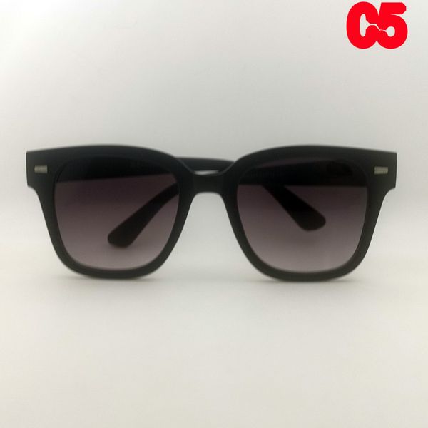 new fashion woman luxurys designers sun glasses uv400 square full frame personality trend korean version glasses man, White;black
new fashion woman luxurys designers sun glasses uv400 square full frame personality trend korean version glasses man, White;black
