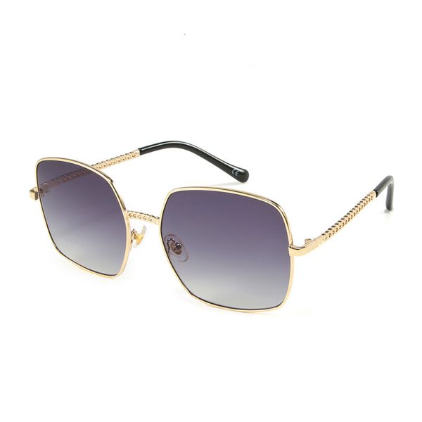 2021 new vintage sunglasses men metal sun for women outdoor clear glasses frame shades oculos gafas s8067df 1d15, White;black
2021 new vintage sunglasses men metal sun for women outdoor clear glasses frame shades oculos gafas s8067df 1d15, White;black