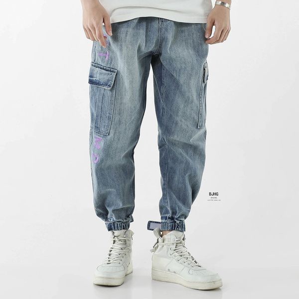 autumn street hip hop loose wash white embroidery multi poet jeans trendy men's harlan leggings, Blue
autumn street hip hop loose wash white embroidery multi poet jeans trendy men's harlan leggings, Blue