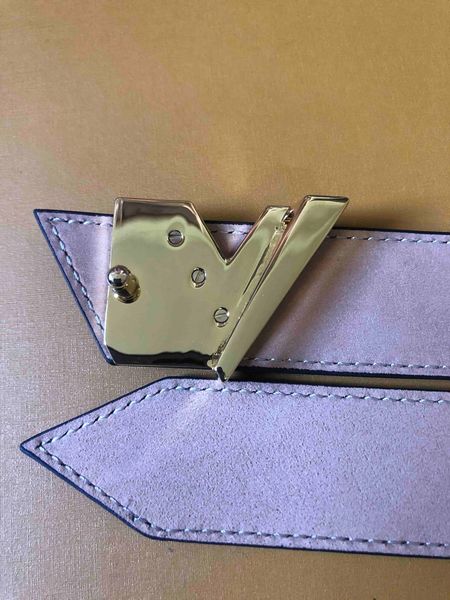 letter leather genuine quality brown belt with box men designers women designer belts 670, Black;brown
letter leather genuine quality brown belt with box men designers women designer belts 670, Black;brown