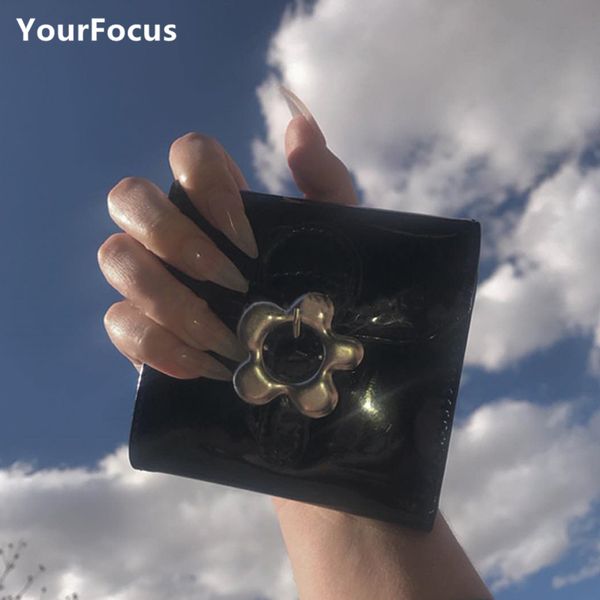 kawaii cute metal flower snap pu bright leather wallet sweet mini purse c1115, Red;black
kawaii cute metal flower snap pu bright leather wallet sweet mini purse c1115, Red;black