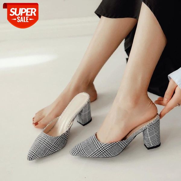 new luxury women shoes pointed toe square heel office career women's high heels set foot plaid fashion women wedding shoes #sz1s, Black
new luxury women shoes pointed toe square heel office career women's high heels set foot plaid fashion women wedding shoes #sz1s, Black