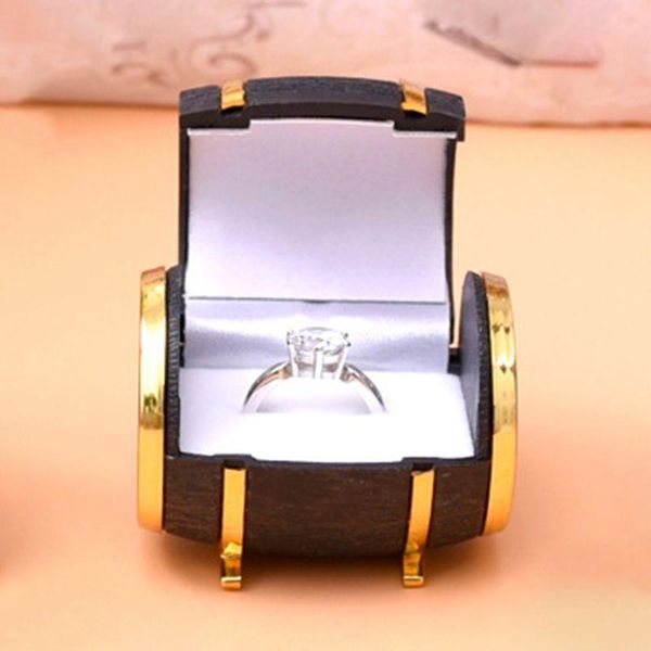 wine barrel velvet jewelry box wedding ring storage box jewelry holder container h37c, Pink;blue
wine barrel velvet jewelry box wedding ring storage box jewelry holder container h37c, Pink;blue