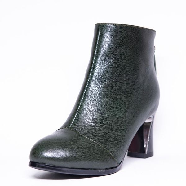 genuine leather ankle boots women autumn winter high thick heel shoes g270 fashion woman round toe black green back zipper boots
genuine leather ankle boots women autumn winter high thick heel shoes g270 fashion woman round toe black green back zipper boots