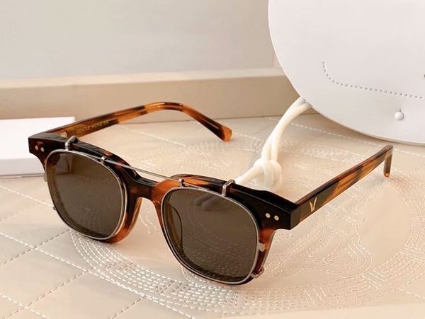 mens sunglasses designer women sunglasses fashion full frame detachable classic trend anti-ultraviolet sunglasses wholesale a11, White;black
mens sunglasses designer women sunglasses fashion full frame detachable classic trend anti-ultraviolet sunglasses wholesale a11, White;black