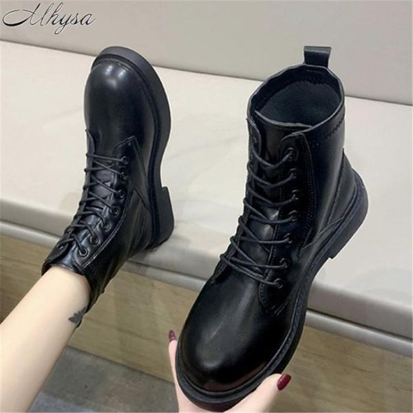 2020 winter women's boots fashion low-heeled black ankle boots round toe lace-up women's platform warm botas mujer 
2020 winter women's boots fashion low-heeled black ankle boots round toe lace-up women's platform warm botas mujer