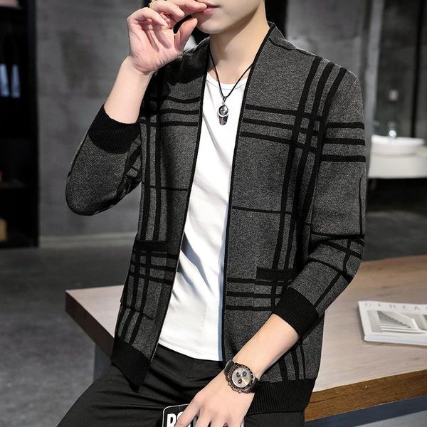 autumn and winter new knitted cardigan men's korean fashion slim sweater outer wear thin coat, White;black
autumn and winter new knitted cardigan men's korean fashion slim sweater outer wear thin coat, White;black