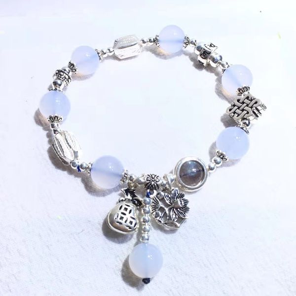 geo.jewelry's classical jeweled silver bracelet, Golden;silver
geo.jewelry's classical jeweled silver bracelet, Golden;silver