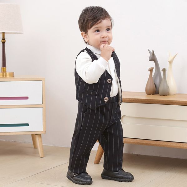 winter new style boy long-sleeved gentleman's one-year-old dress suit baby quilted vest three-piece cotton jacket to keep warm, Blue
winter new style boy long-sleeved gentleman's one-year-old dress suit baby quilted vest three-piece cotton jacket to keep warm, Blue