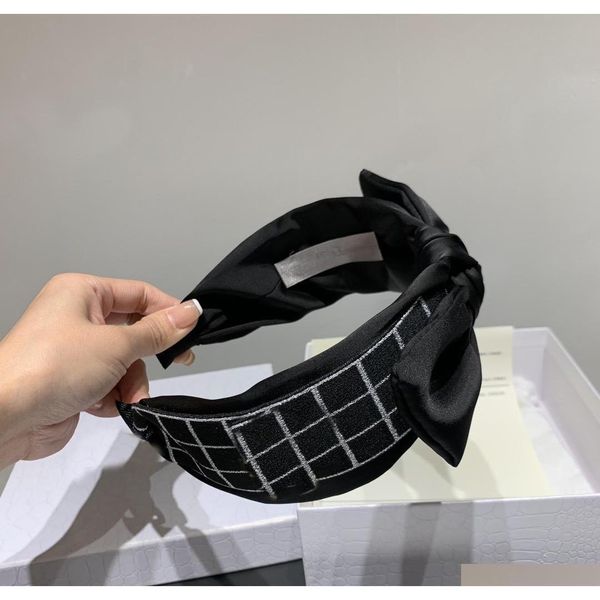 trendy women headbands brand hair hoops face wash hairpin headdress with b jllrer dayupshop, Silver
trendy women headbands brand hair hoops face wash hairpin headdress with b jllrer dayupshop, Silver