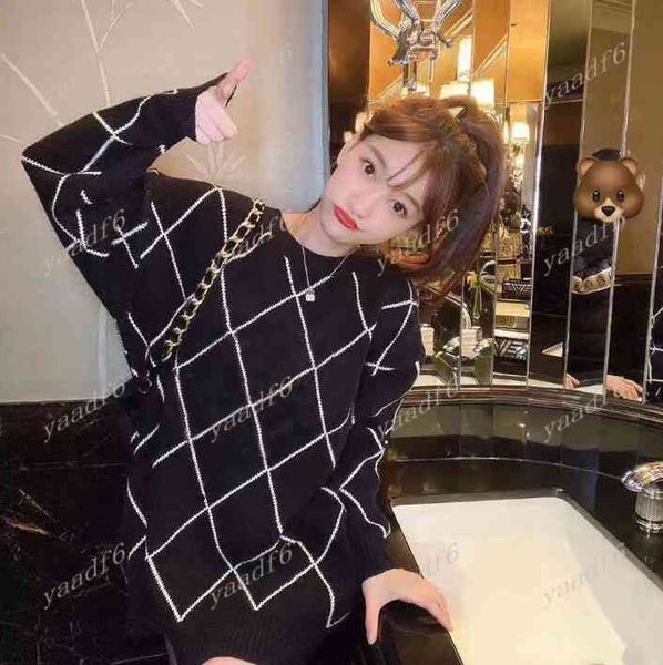 women's sweaters paris fashion designer high-end women's sweater loose comfortable men and women couples with warm comfort c lette, White;black
women's sweaters paris fashion designer high-end women's sweater loose comfortable men and women couples with warm comfort c lette, White;black
