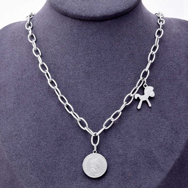 korean version medium long hair clothing chain trojan horse women's round brand pendant titanium steel non fading jewelry men and women, Silver
korean version medium long hair clothing chain trojan horse women's round brand pendant titanium steel non fading jewelry men and women, Silver