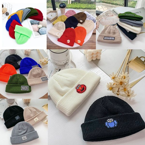 classic mens ladies slouch beanie knitted beanie hats letter labeled daisy hat 37 style, Blue;gray
classic mens ladies slouch beanie knitted beanie hats letter labeled daisy hat 37 style, Blue;gray
