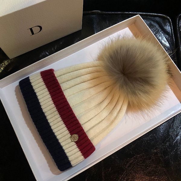 luxury hat real raccoon dog fur ball women's winter warm -standard knitted tide stripe wool hat, Black;white
luxury hat real raccoon dog fur ball women's winter warm -standard knitted tide stripe wool hat, Black;white