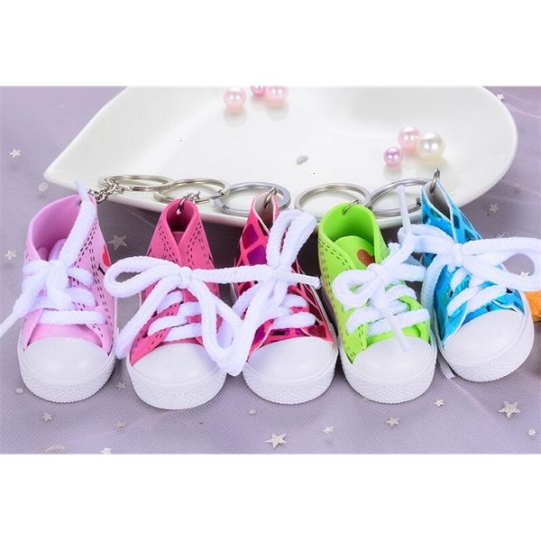 keychain mini canvas creative sneaker key tennis ring chain simulation sport shoes funny keyring pendant gift5vrc, Silver
keychain mini canvas creative sneaker key tennis ring chain simulation sport shoes funny keyring pendant gift5vrc, Silver