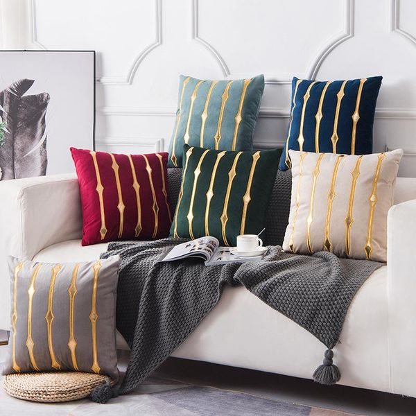luxurious golden bronzing thick velvet pillow cushion cover home decorative kussenhoes housse de coussin cojines new year gifts
luxurious golden bronzing thick velvet pillow cushion cover home decorative kussenhoes housse de coussin cojines new year gifts