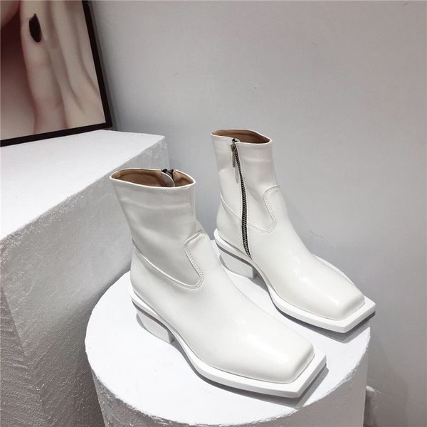 2021 new female-style european and american-style square-headed women's short thin boots lcay, Black
2021 new female-style european and american-style square-headed women's short thin boots lcay, Black