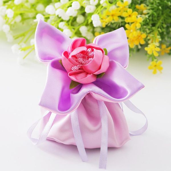 gift wrap european personality creative wedding party brocade four leaves favor bags bag candy jewelry package
gift wrap european personality creative wedding party brocade four leaves favor bags bag candy jewelry package