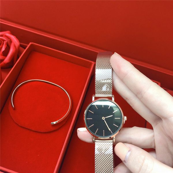 2020 new fashion atmosphere lady watch casual temperament wild rose gold watch life waterproof stainless steel strap for nurses for girls gi, Slivery;brown
2020 new fashion atmosphere lady watch casual temperament wild rose gold watch life waterproof stainless steel strap for nurses for girls gi, Slivery;brown