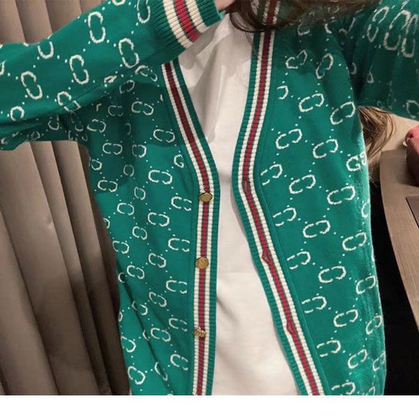 fall the fashion designer women's knits ted long sleeves are soft and comfortable with fine thread g print, White
fall the fashion designer women's knits ted long sleeves are soft and comfortable with fine thread g print, White