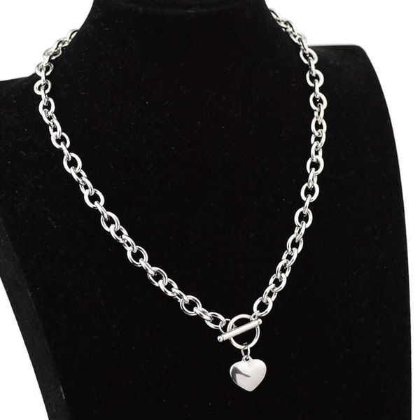 steel pendant simple heart women's stainless ot buckle necklace titanium steel fashion jewelry, Silver
steel pendant simple heart women's stainless ot buckle necklace titanium steel fashion jewelry, Silver