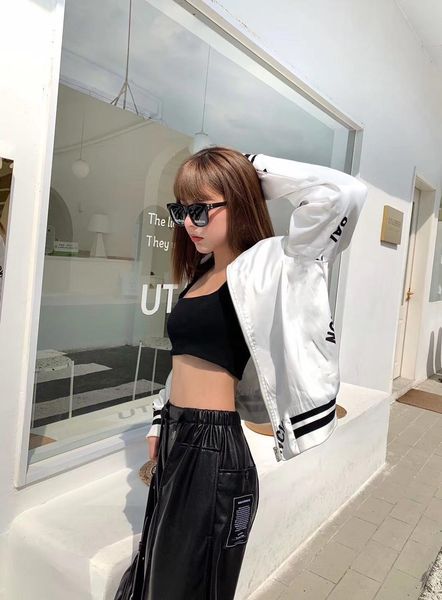 latest fashion baseball uniform jacket autumn casual cotton and linen jacket for men and women 201028, Black;brown
latest fashion baseball uniform jacket autumn casual cotton and linen jacket for men and women 201028, Black;brown